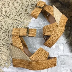 Maypol Nude Woven Leather Rope Buckle Wedges Sz 7